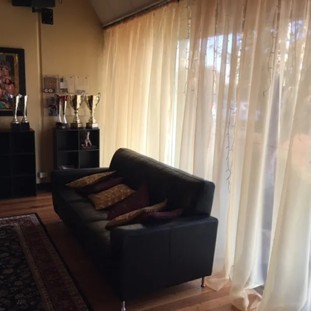 Shimmiying Flames Studio Image